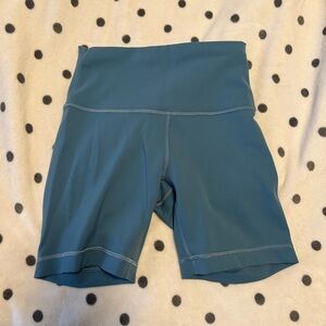 Lululemon biker shorts size 4. Worn 1 time.